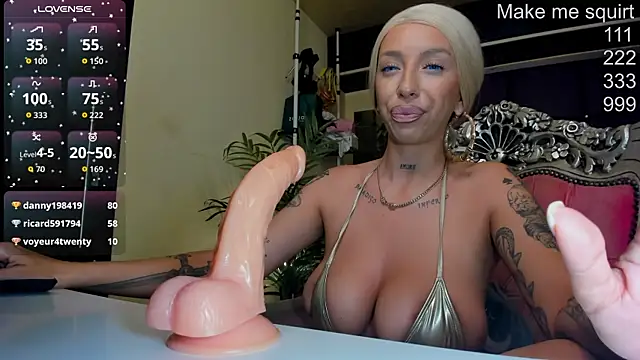 spicyxmilf live