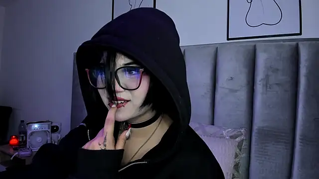 Kitty_Gang live