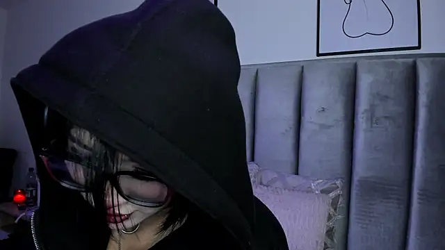 Kitty_Gang live