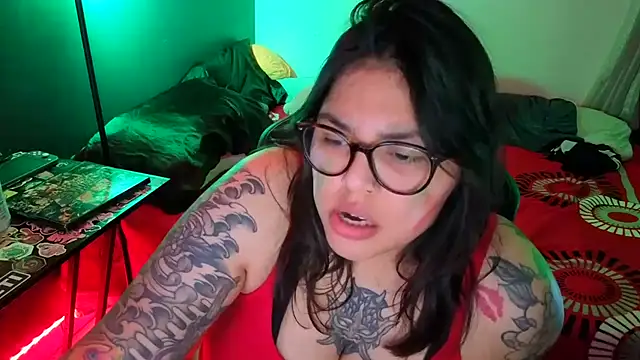 miacanela_xo live