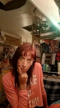 whitetrashdirtyslut live