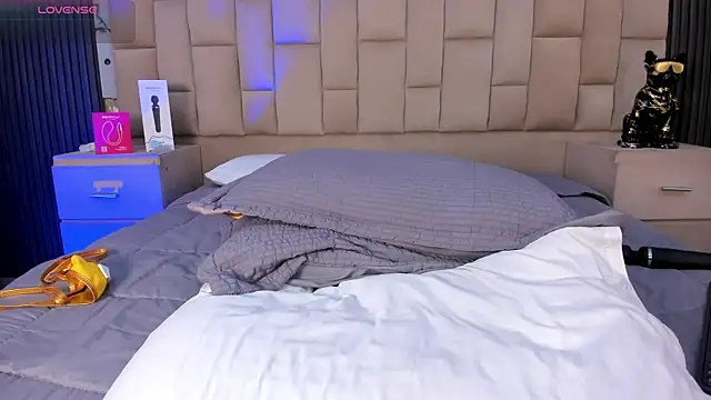 BetanyMiller live