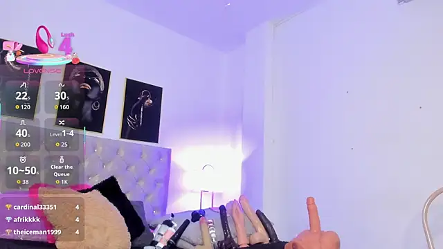 naomy_68 live