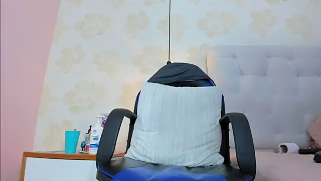 JOLIEBENSON1 live