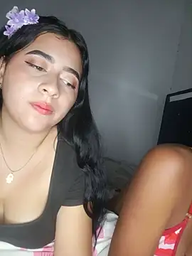 Chloe_Sky_love live