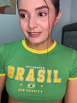 Melanyprada live