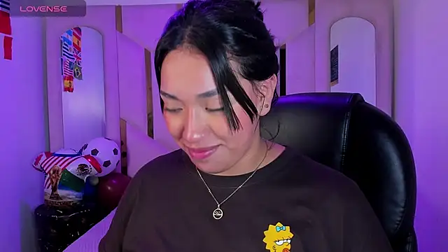 IsabellRodriguez18 live