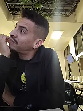 Juann-cock live