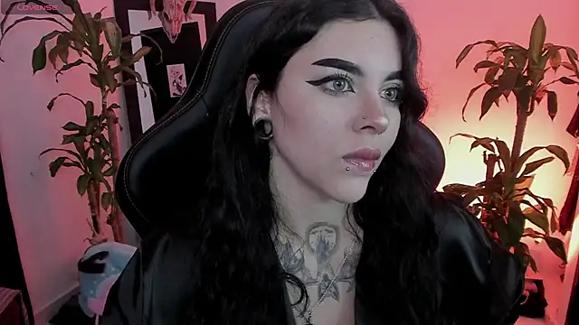 MissCharlottte_18 live