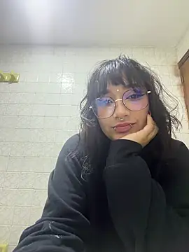 Aura_cute_ live