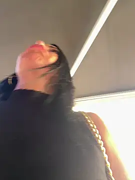 KimKelly13 live