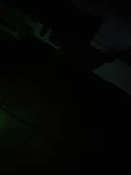 LeahBar live
