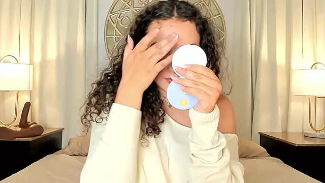LucyLovelyy live