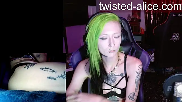Twisted_Alice live