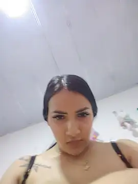 sofia_milky live