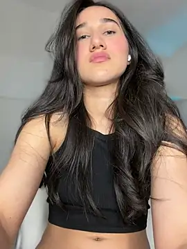 julieta_jhonss live
