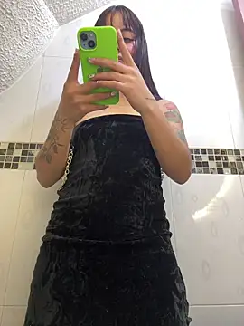 Mia_fiire live
