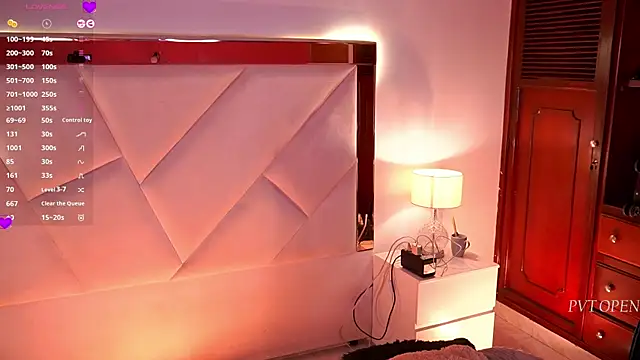 abbymodell1 live