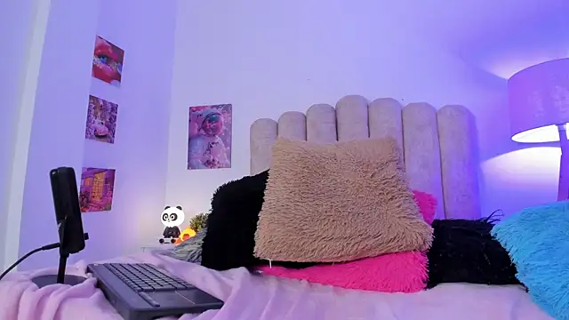 spicy_morena_ live