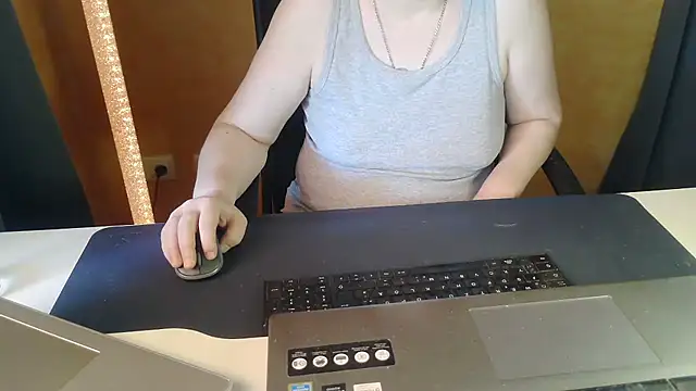 SweetPhoenix76 live