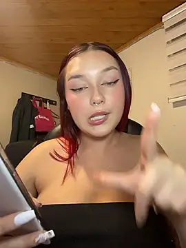 Karen18_boobs live