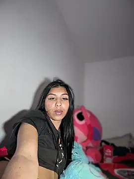 ariella_lovee live