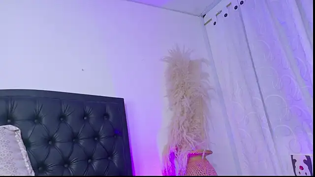 Scarlet_Hiit live