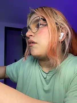 Sophia_Weest99 live