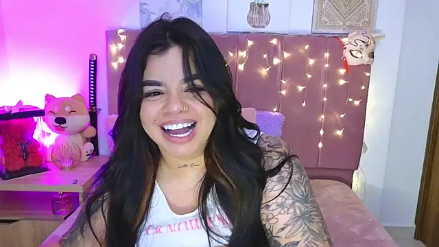 MiahJoness live