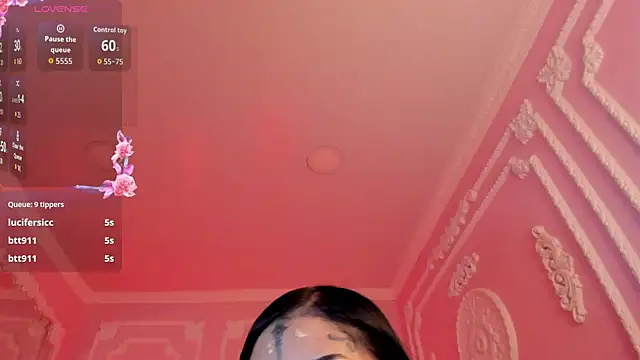 Kat_VonDe live