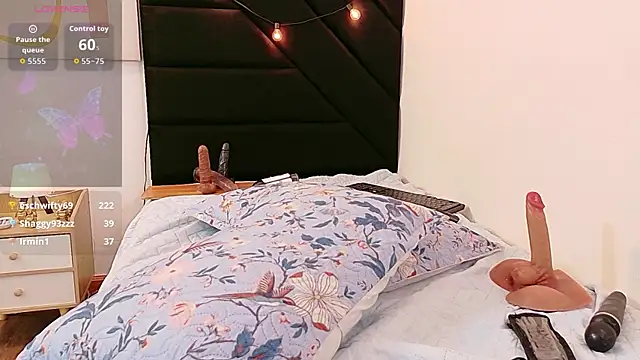 kinkyhousewifee live