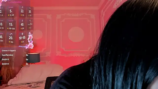 Kat_VonDe live