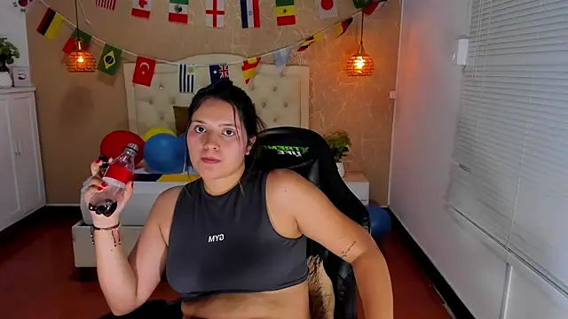 Hadley_ live
