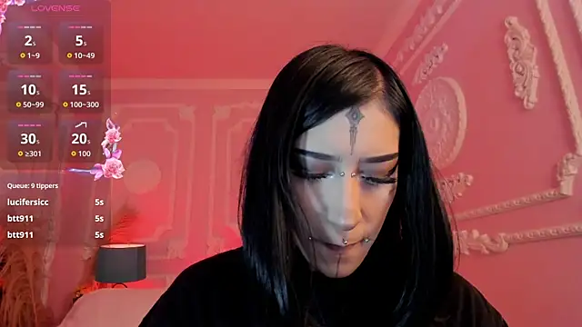 Kat_VonDe live