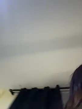 Mia_fiire live