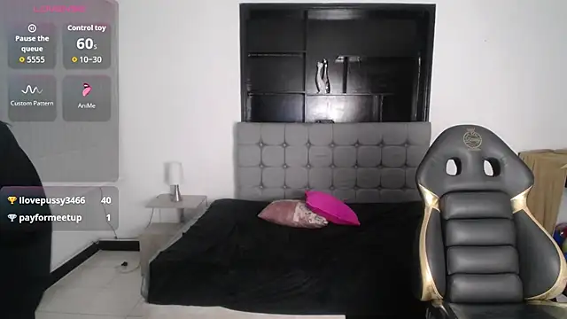 Aura_cute_ live