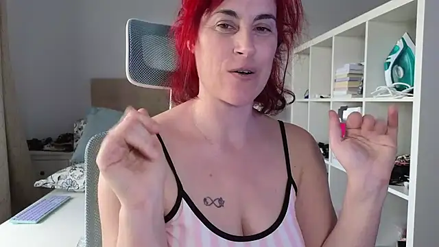 emmita69_ live