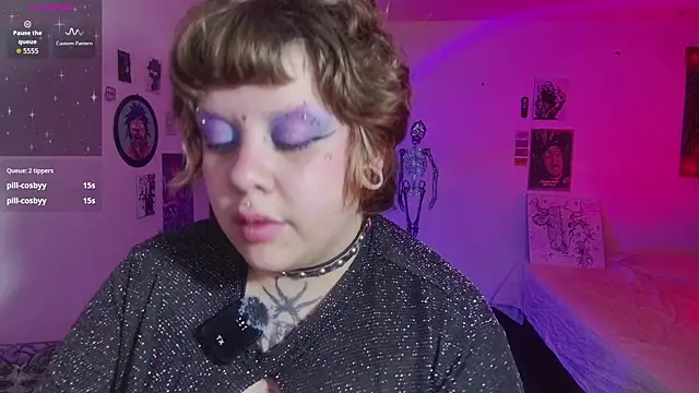 Sabrina_scarlett live