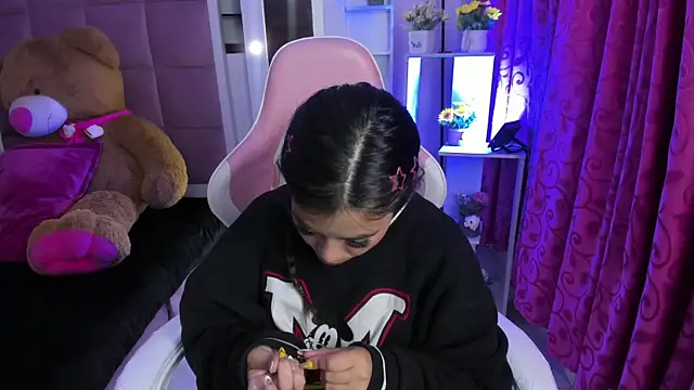 liany_taylor live
