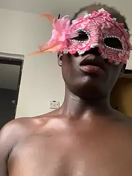 LittleTemptation_LT profile