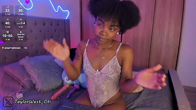 Miss_westt_ live