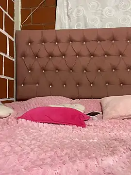 Rachellcooperrr live