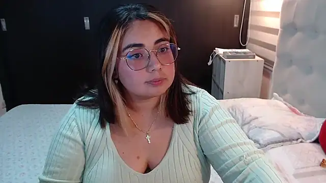 yini_angel live