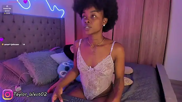 Miss_westt_ live