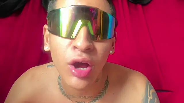 extreme_hot_crazy live