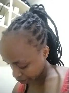 Faithy6789 live