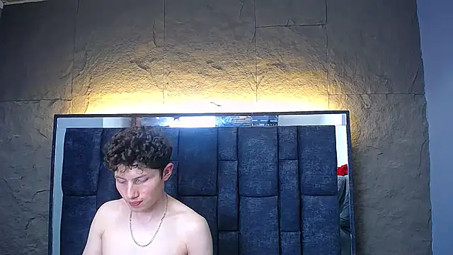 sashasalomefon live