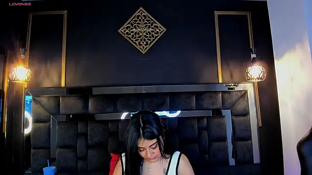 Aniajoness_ live