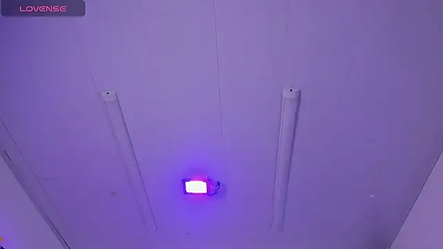 IsabellRodriguez18 live