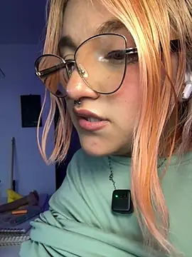 Sophia_Weest99 live
